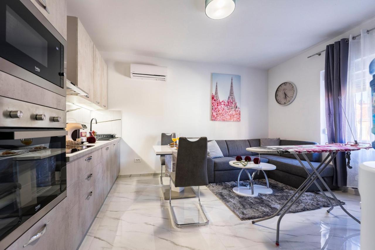 Luxury Apartment Zadar Old City ภายนอก รูปภาพ
