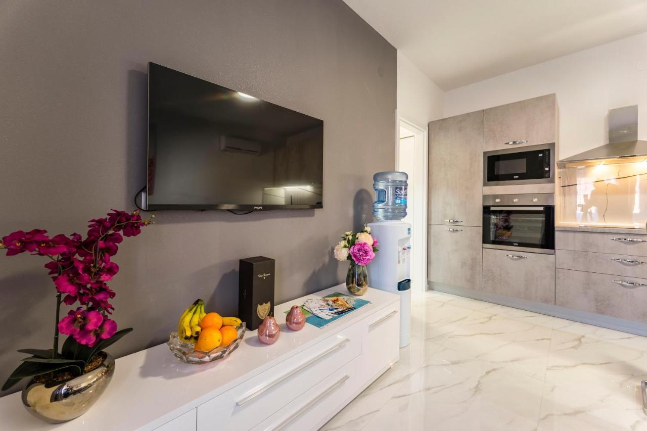 Luxury Apartment Zadar Old City ภายนอก รูปภาพ